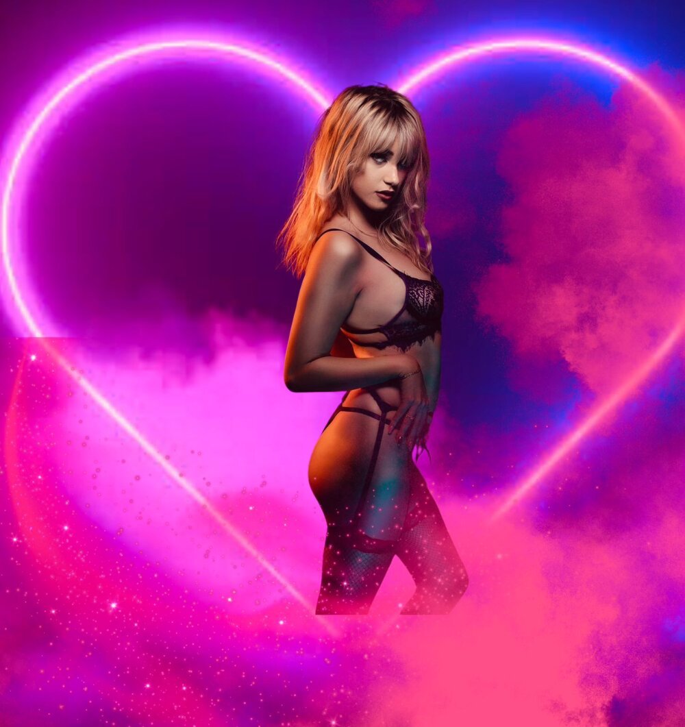LustfulLuna_'s Offline XXX Chat