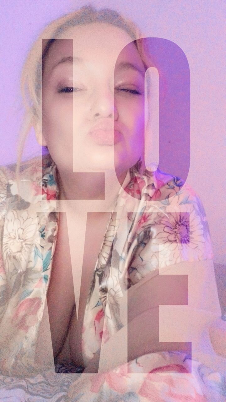 kinkymilfbarbie69