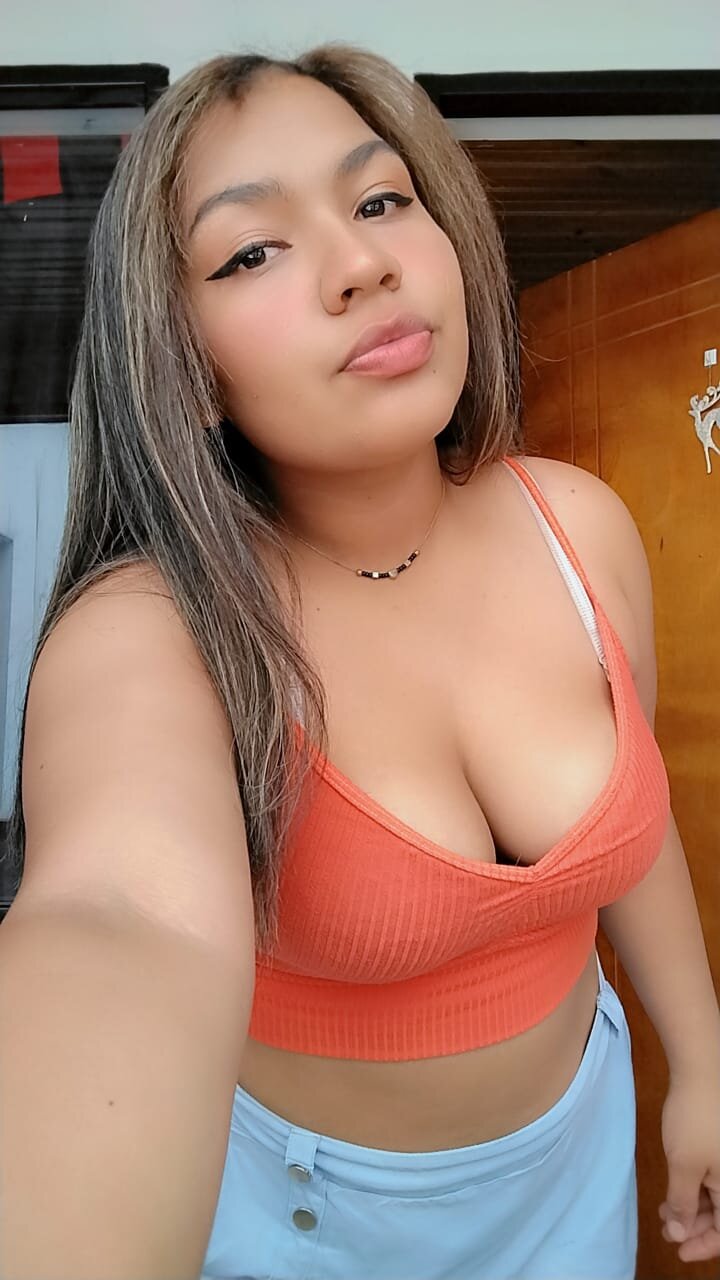 mia_887