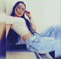 sofia_mandy's Offline Chat Room
