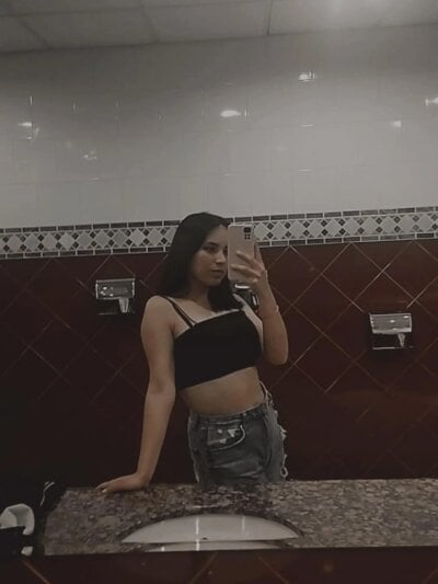 rose_ch 🐓 online naked chat