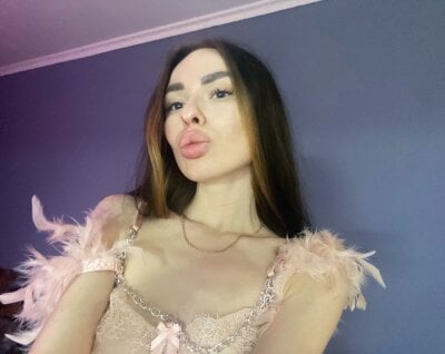 -Megan-Grace- on StripChat