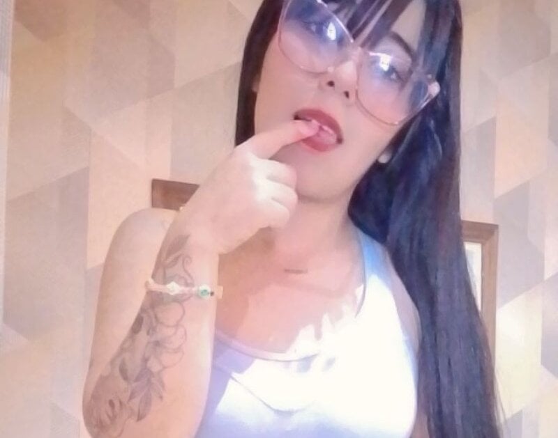 livesex.fan karolharper livesex profile in egypt-im-not-kidding cams