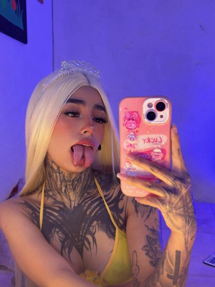 PeachyPair