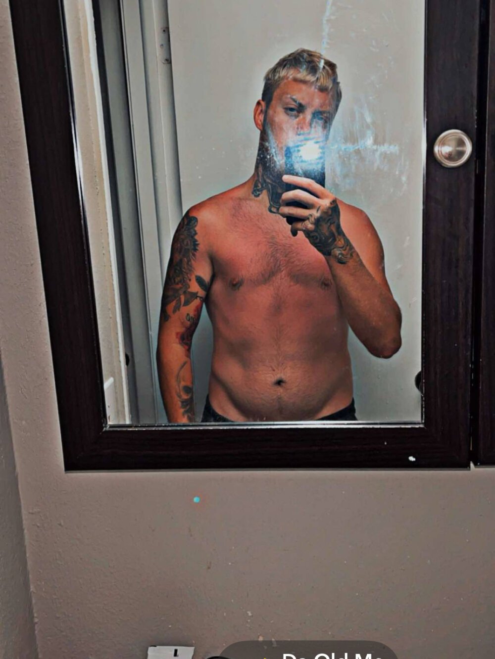 Big_German_cock974's Offline XXX Chat