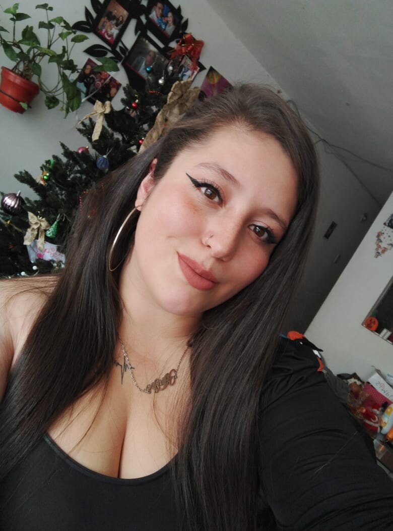 nahomyjhons