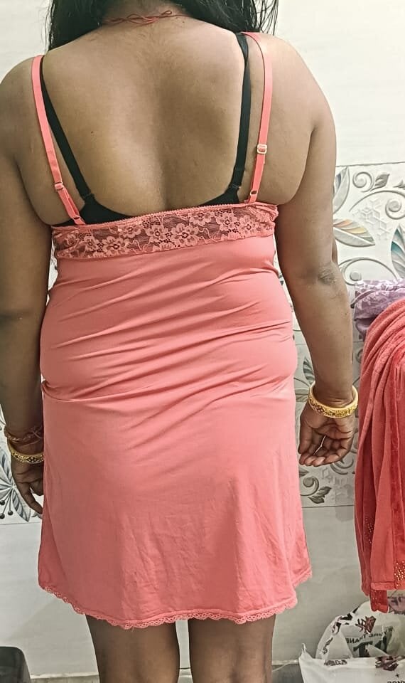 onaircams.com hotty-arohi livesex profile in bisexual cams