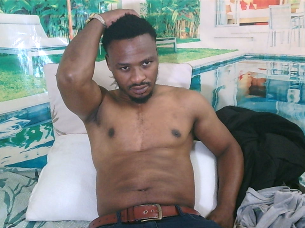 EbonyTiger69
