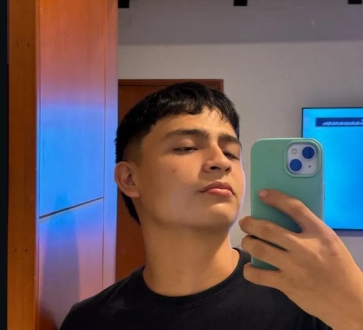 Angelo_stud profile