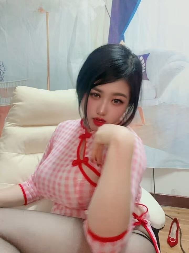 gouma17 from stripchat