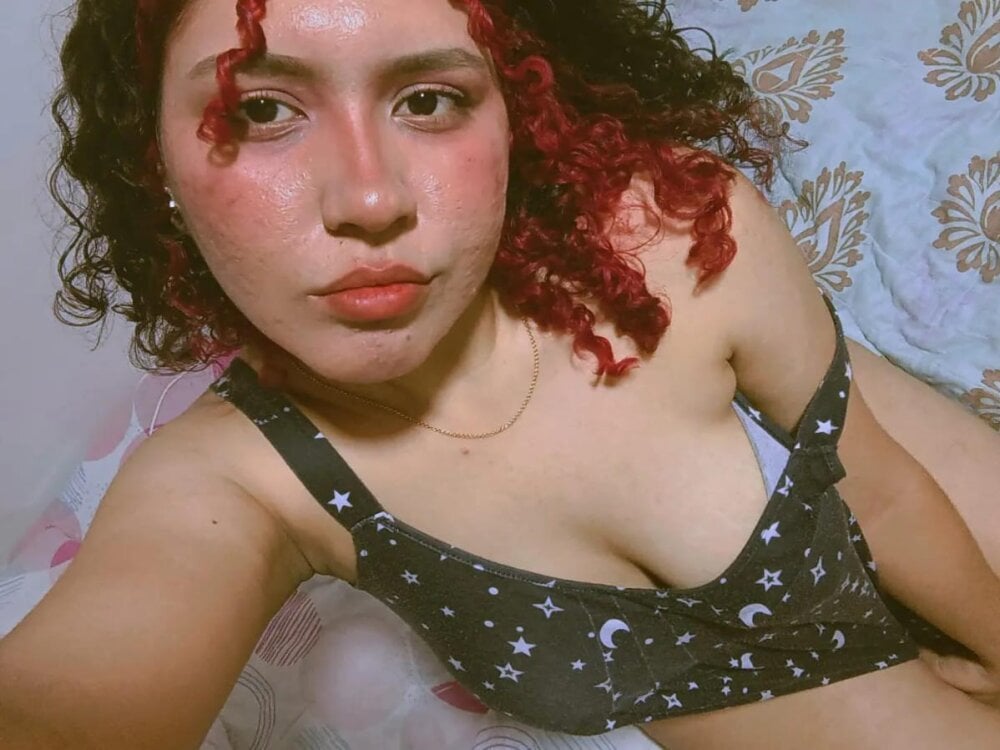 alexa_queen17