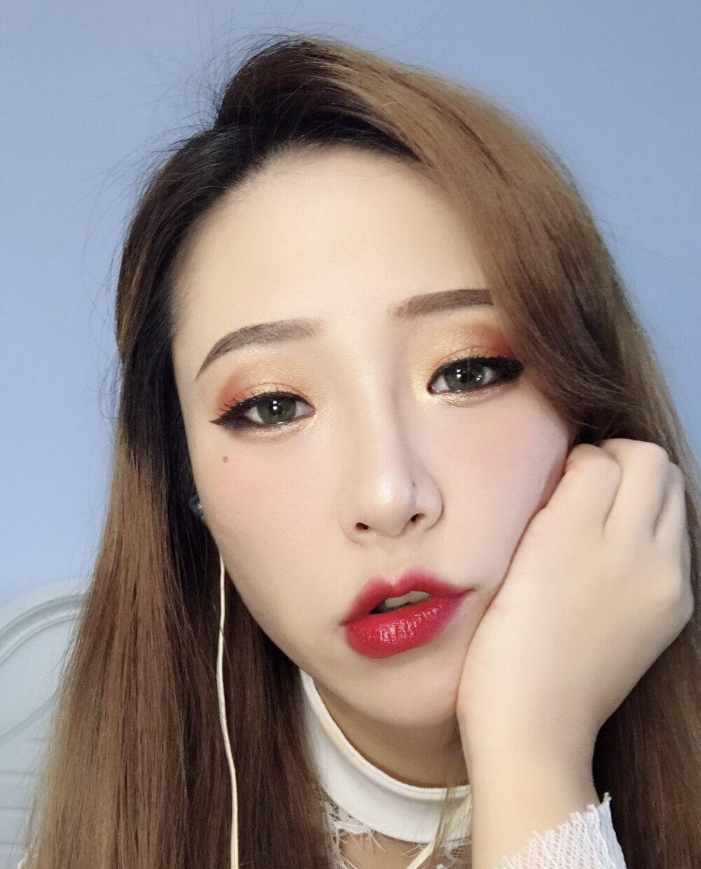 Live sex webcam photo for HelenThorn #289994601