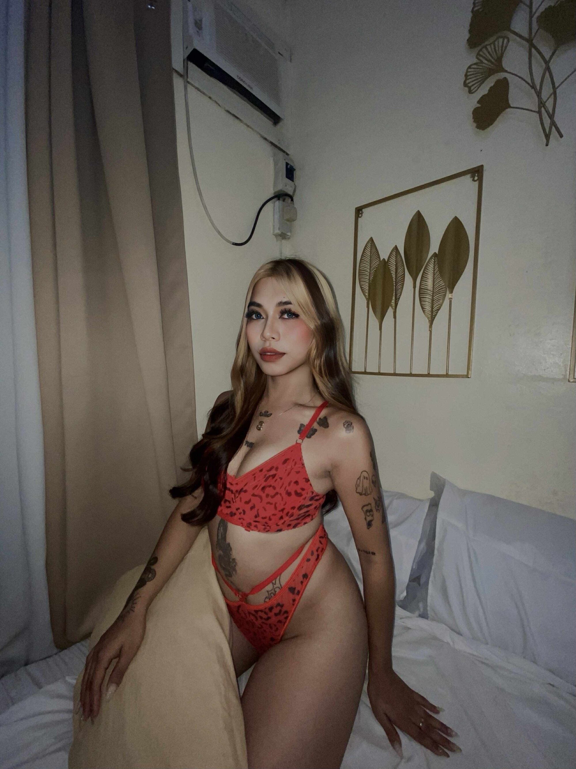 yourmistressluna01