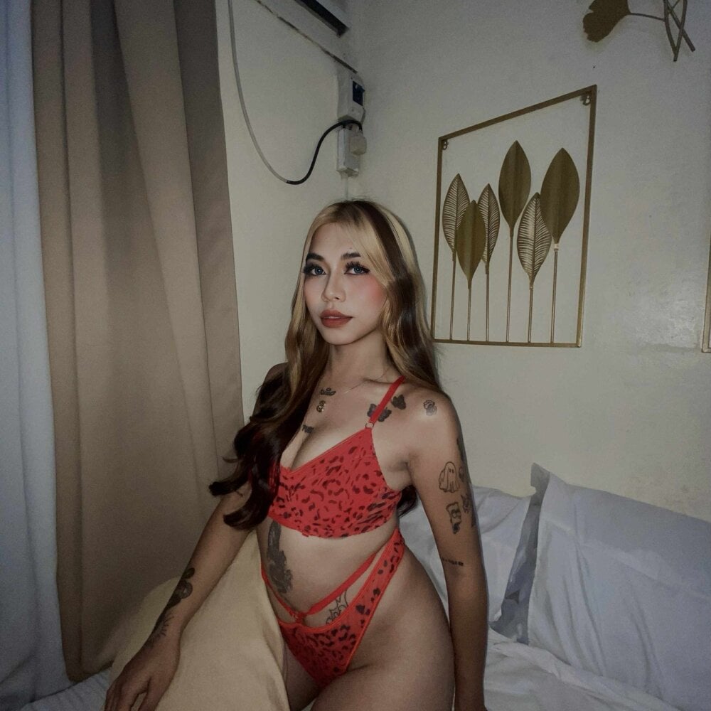 yourmistressluna01
