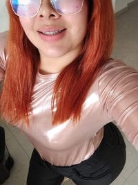 amara_bigass' Offline Chat Room