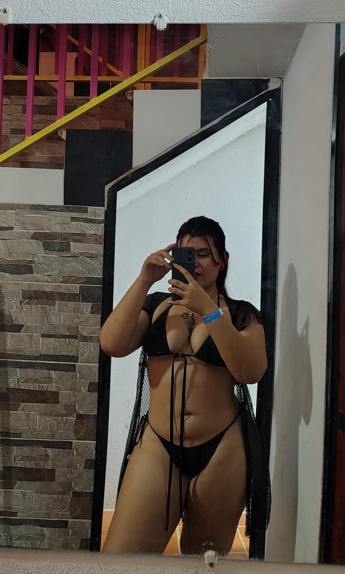 VENUS__VELVET