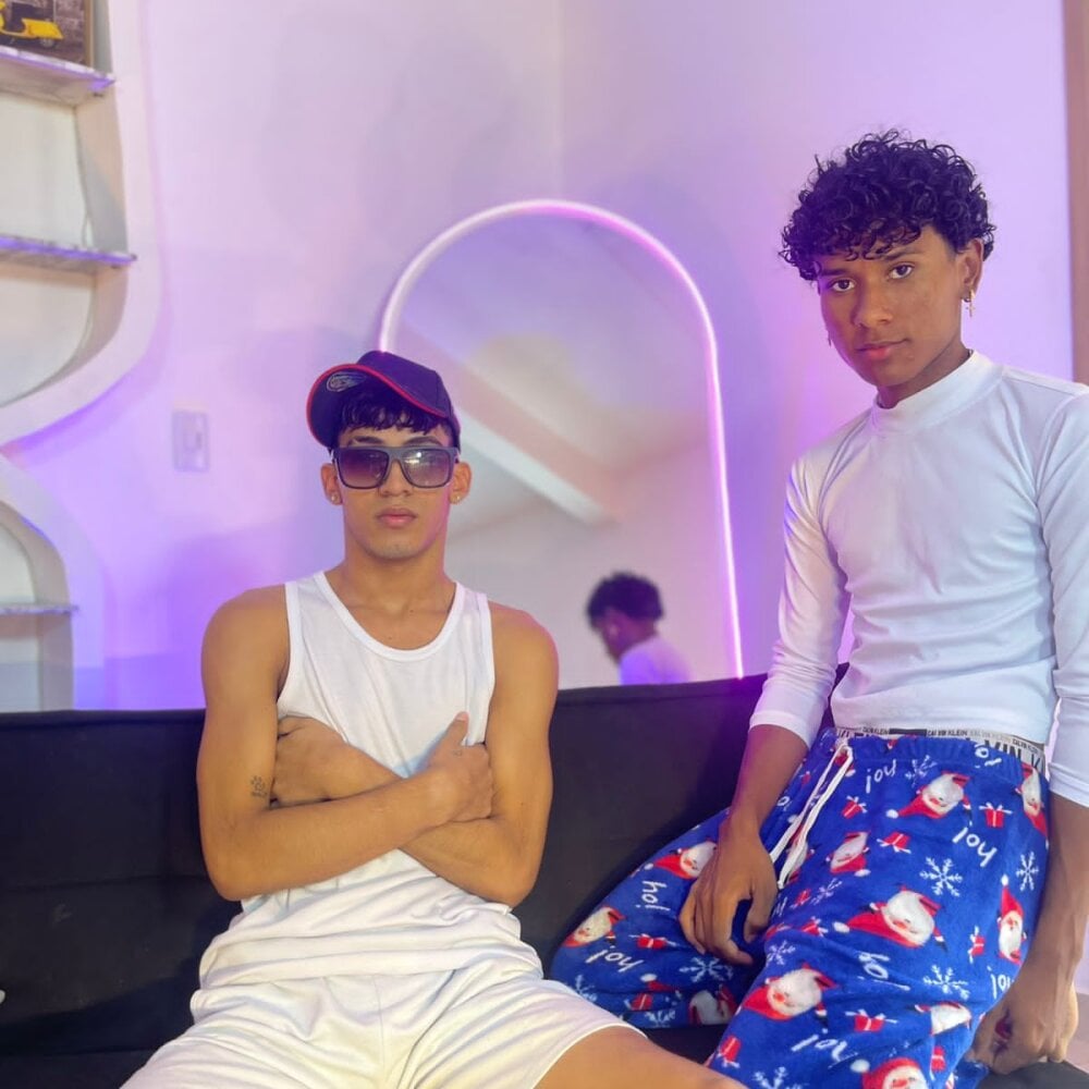 london_boys1 from stripchat