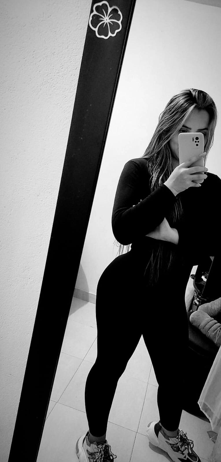 dirty_squirt_molly