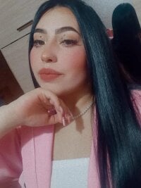 ainara1_sub's Offline Chat Room