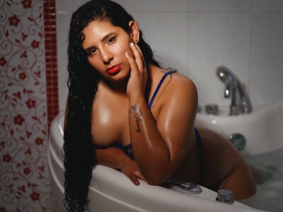 DanielleEvans_ - colombian bbw