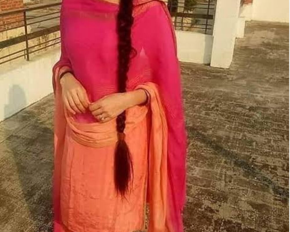 amateursex-livecam.com your-vaanya livesex profile in tip-me-and-im-here3 cams