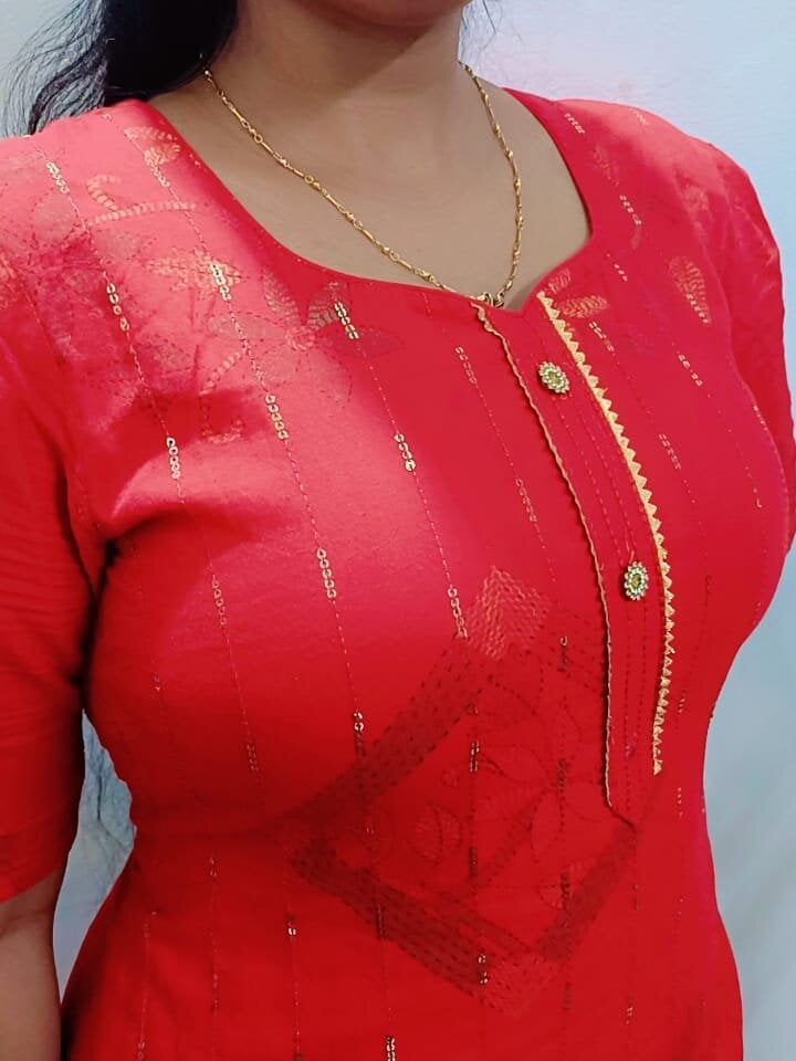 Pavithra_Gowda profile