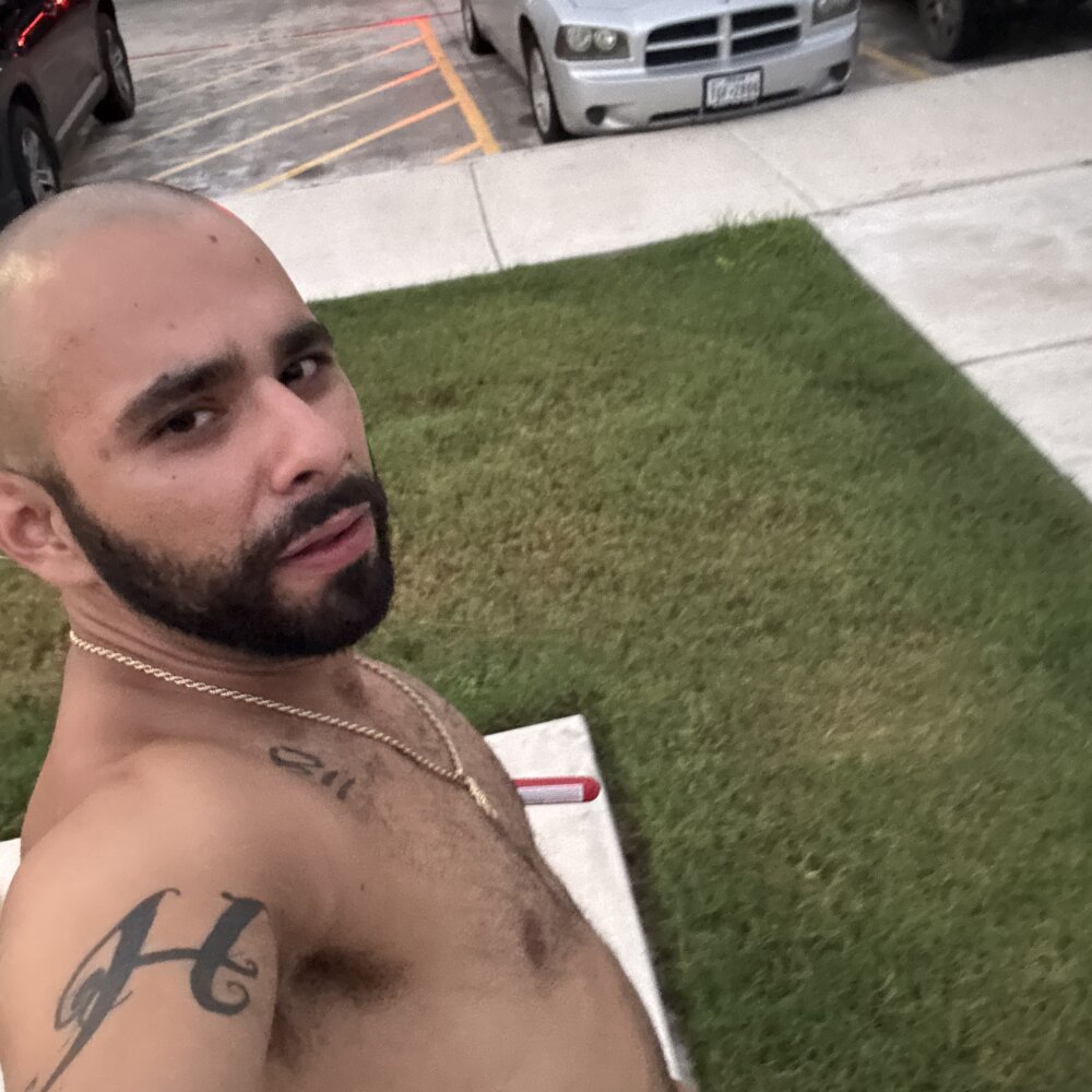 felixgarza731's most recent online preview