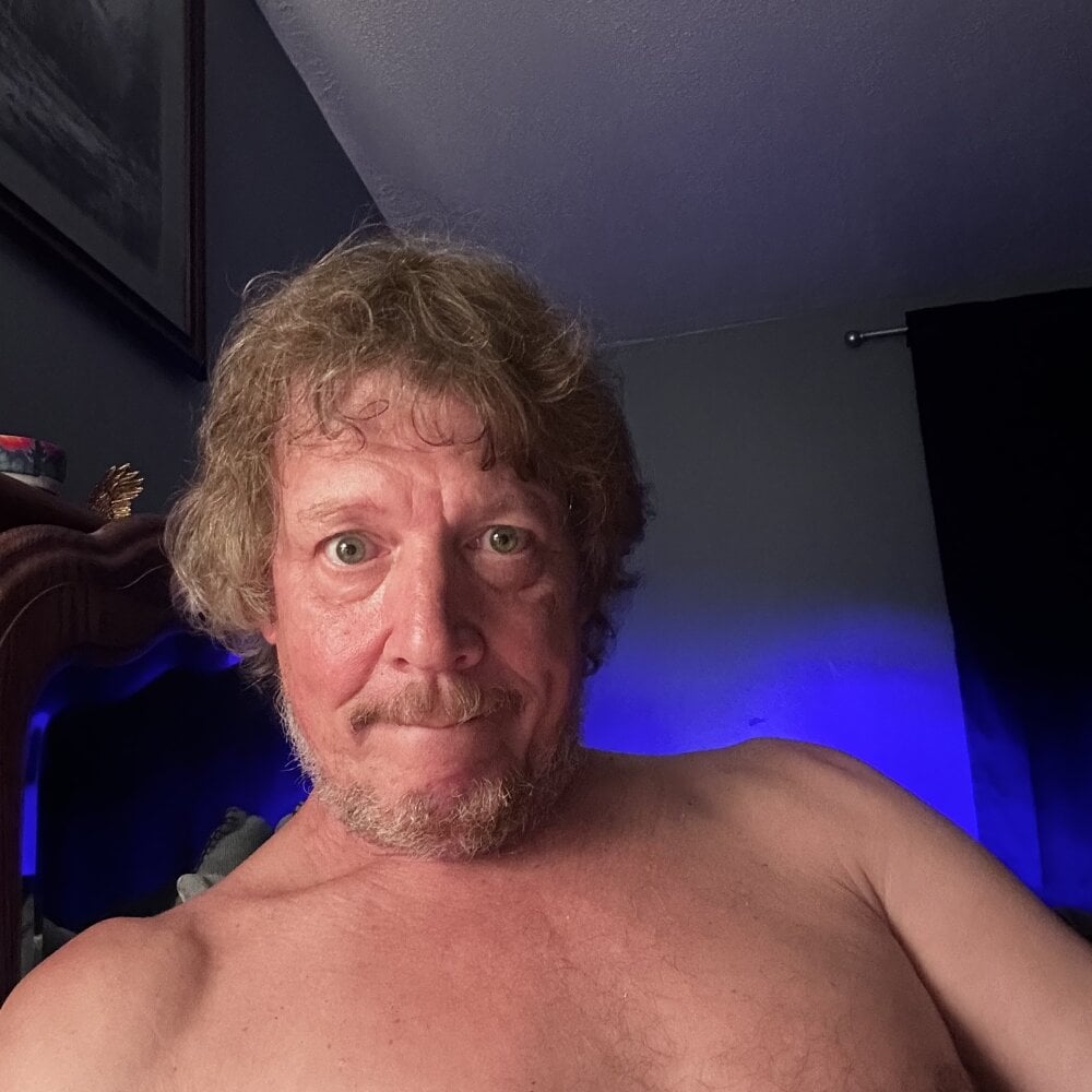 squirteater69me from stripchat