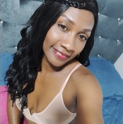 Alejandra-Vivas ⤵ adult cam chat