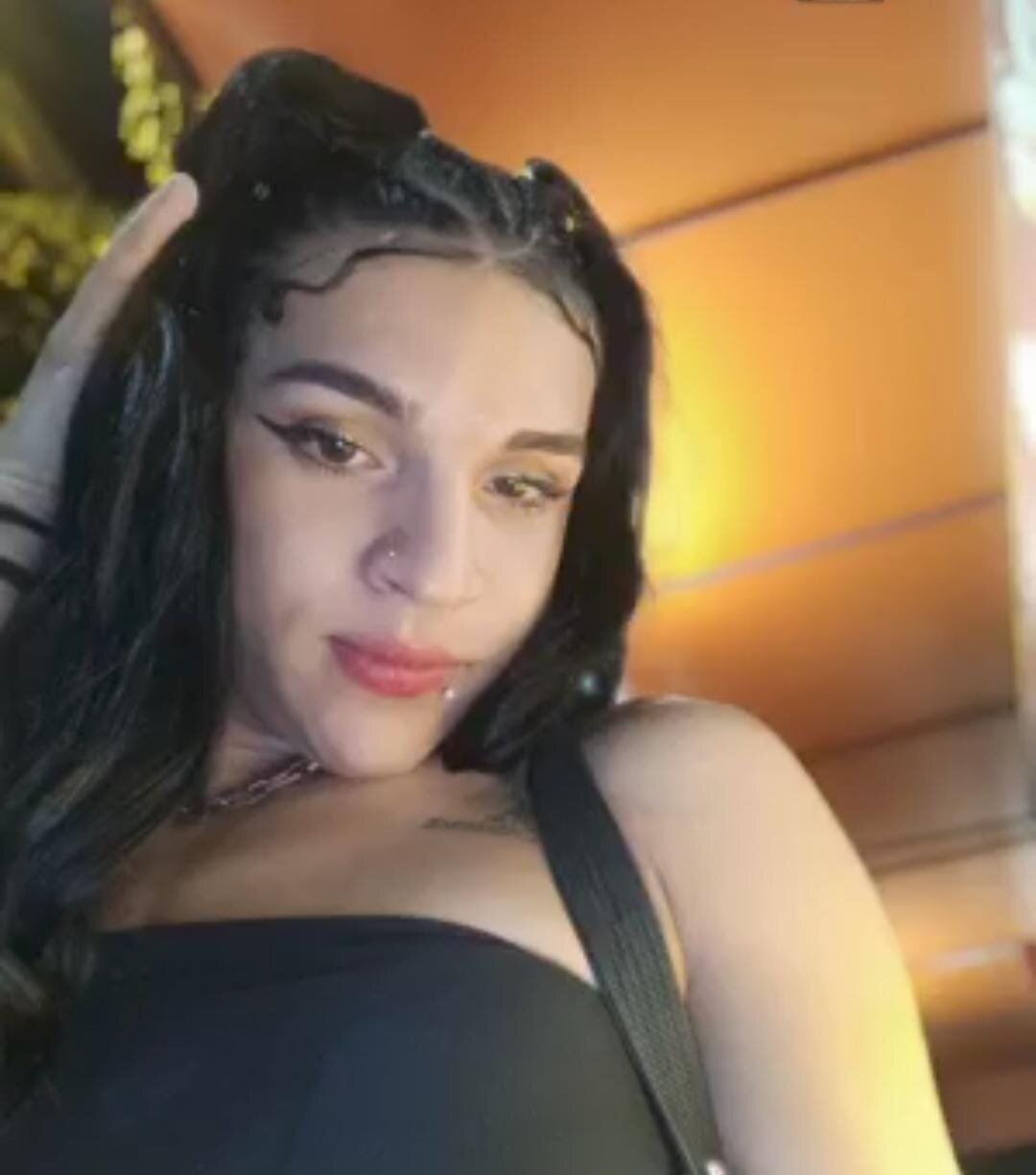 hotnaughtytransgirl