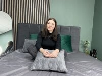 AnnabelSoon's Offline Chat Room