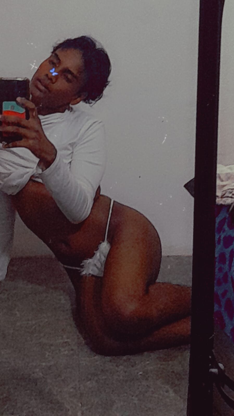 Bottom_queen