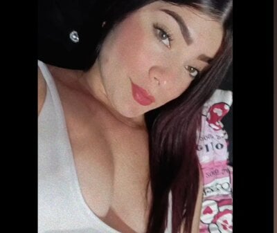 live webcam Isys Latingirl