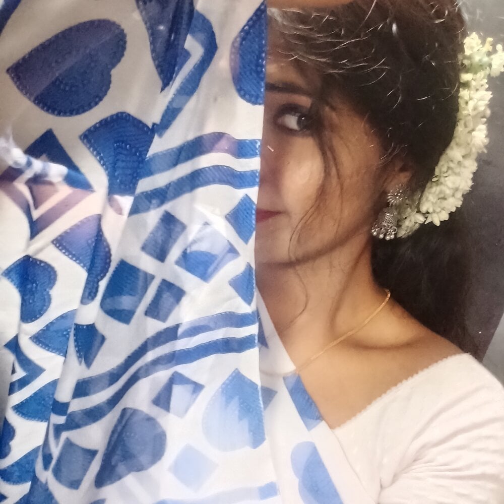chatnmate.com oviya145 livesex profile in in cams
