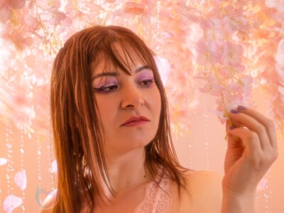 ScarletHill_ on StripChat