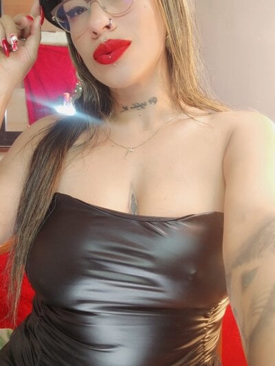LunaxxxxCandy