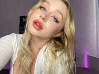 Lorena_luv's Offline Chat Room