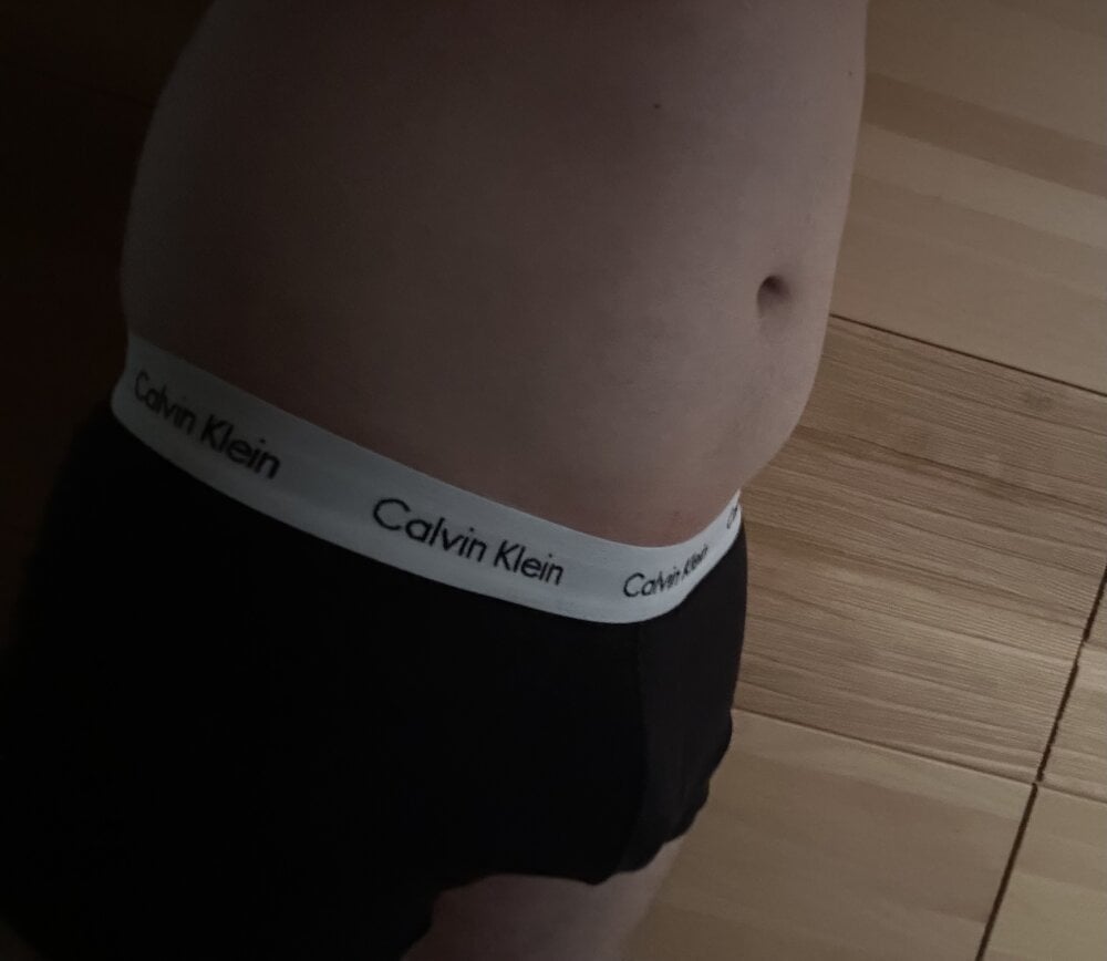 Teennyyy8800's Offline XXX Chat