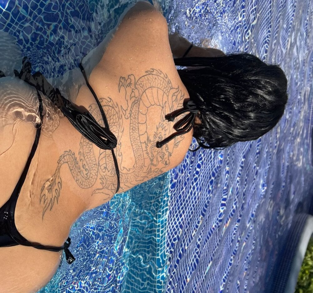 myliveeroticcams.com sofia_ortiz_ livesex profile in trimmed cams