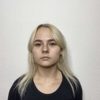 MarieStark's Offline Chat Room