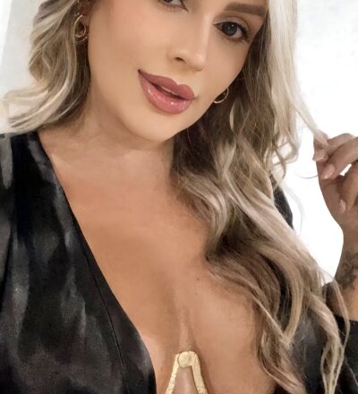 hannablondee - curvy blondes