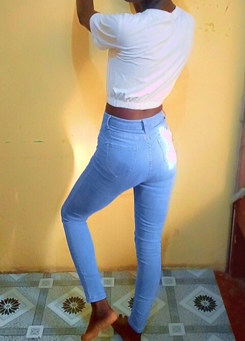 petitetinashe 🍻 live online chat