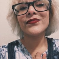 CarmelaAries' Offline Chat Room