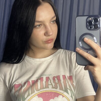 Adelliina_Fleks 📒 live naked stream