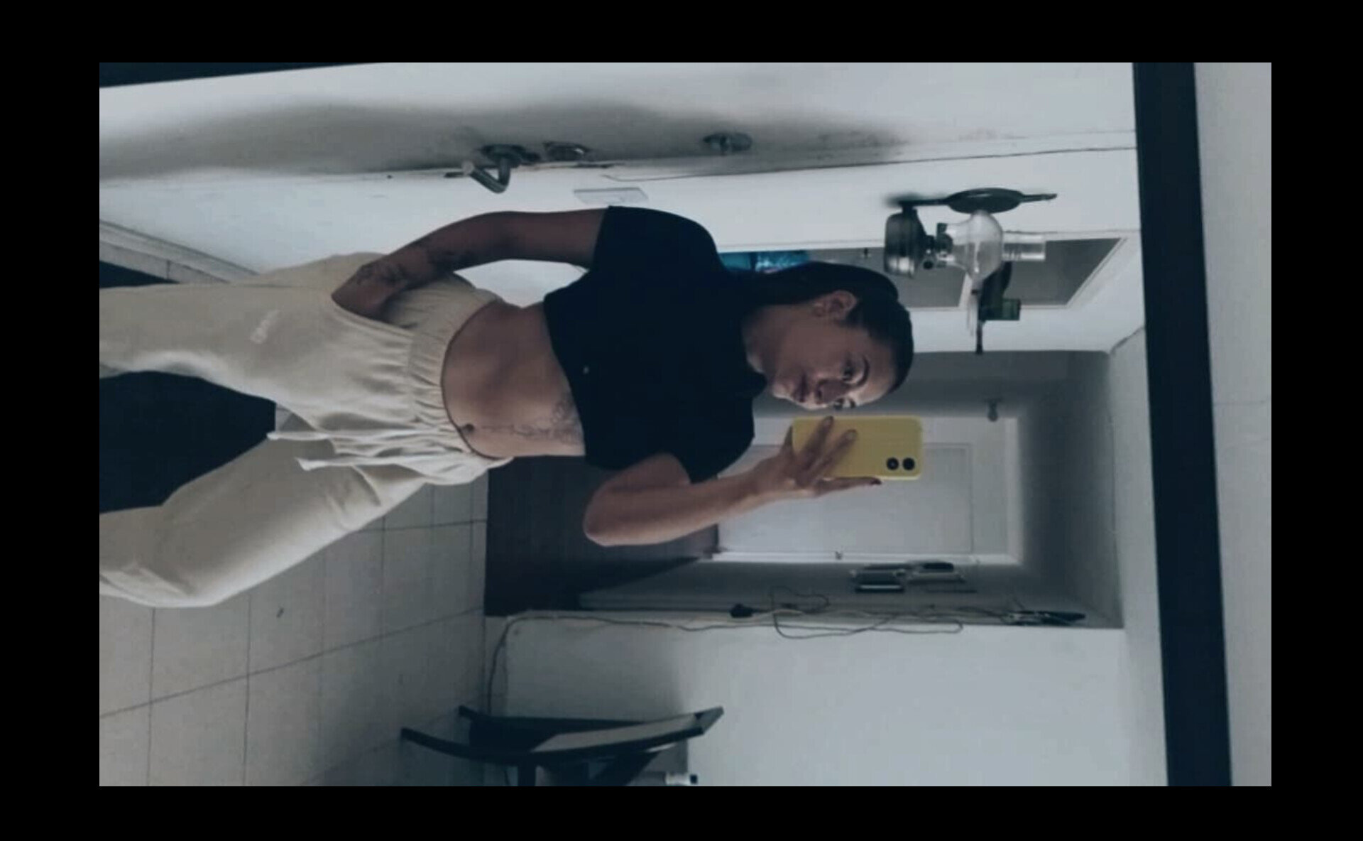 Ema_Hixx_ch
