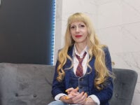 Stephanie_Sunshine's Offline Chat Room