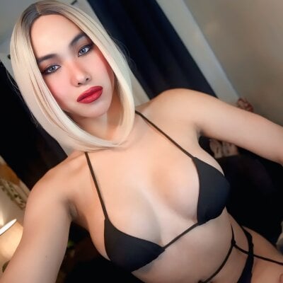 _AsianHinata_ Trans Bignipples Nude Webcam
