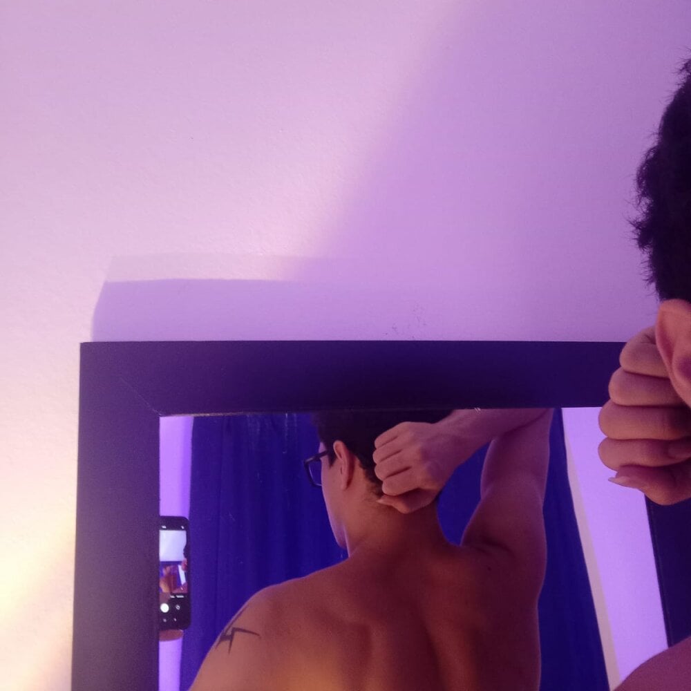 wolfandsky from stripchat