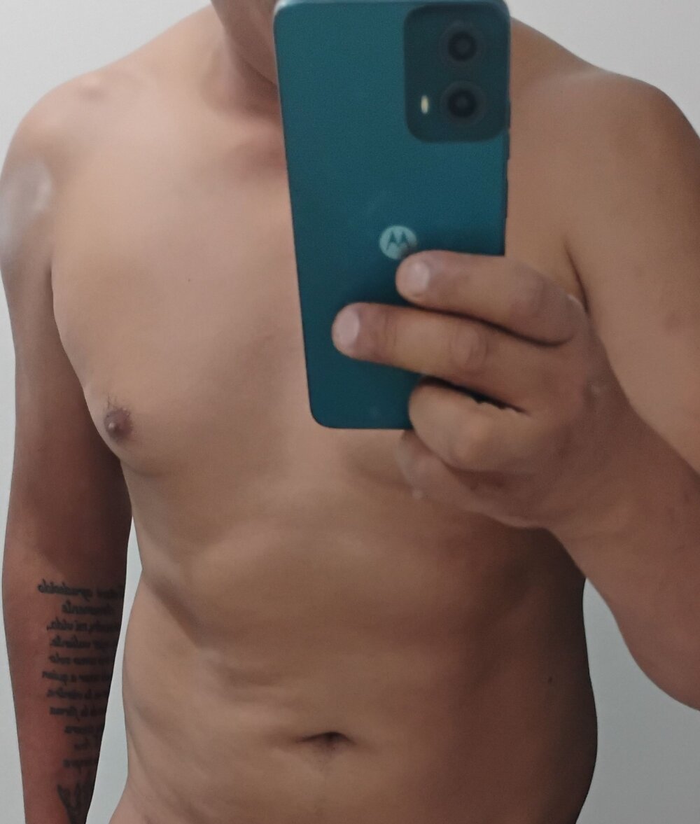 andresv122 from stripchat
