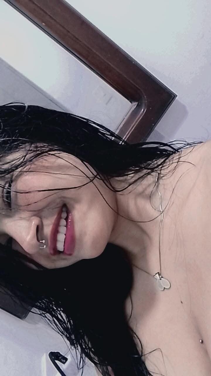 Isabella_Duquee_